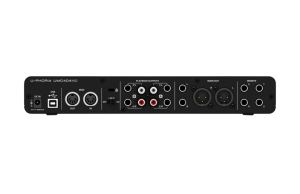 Ауодиоинтерфейс BEHRINGER UMC404HD