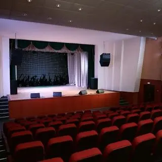 Дом культуры «Иске Әлмәт»