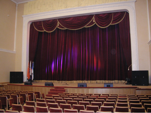 Классический занавес
