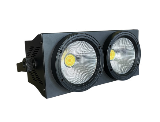 Светодиодный прожектор заливающего света PL LED BLINDER