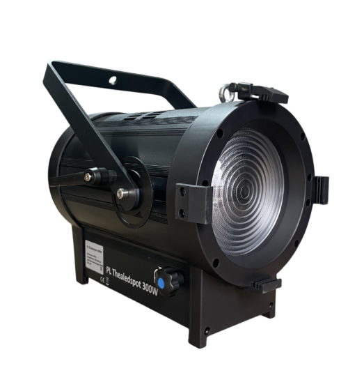 Театральный прожектор с линзой Френеля Proton Lighting PL Thealedspot 300W